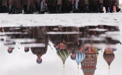 澳门太阳城网站：俄罗斯莫斯科以红场阅兵等方式庆祝“荣耀日”